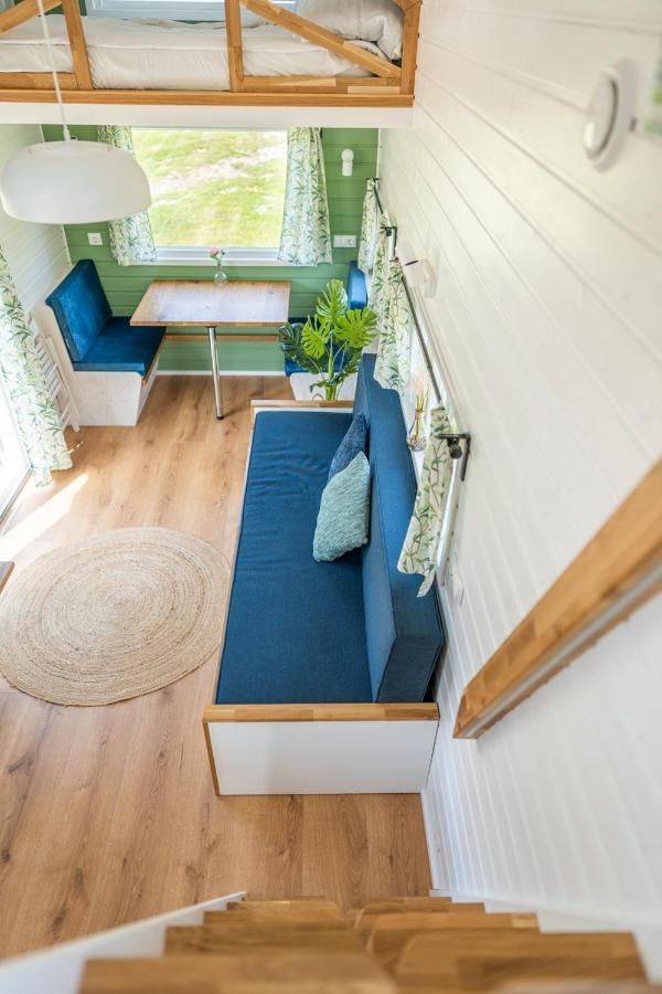 זייוולדה Green Tiny House With Shared Pool מראה חיצוני תמונה