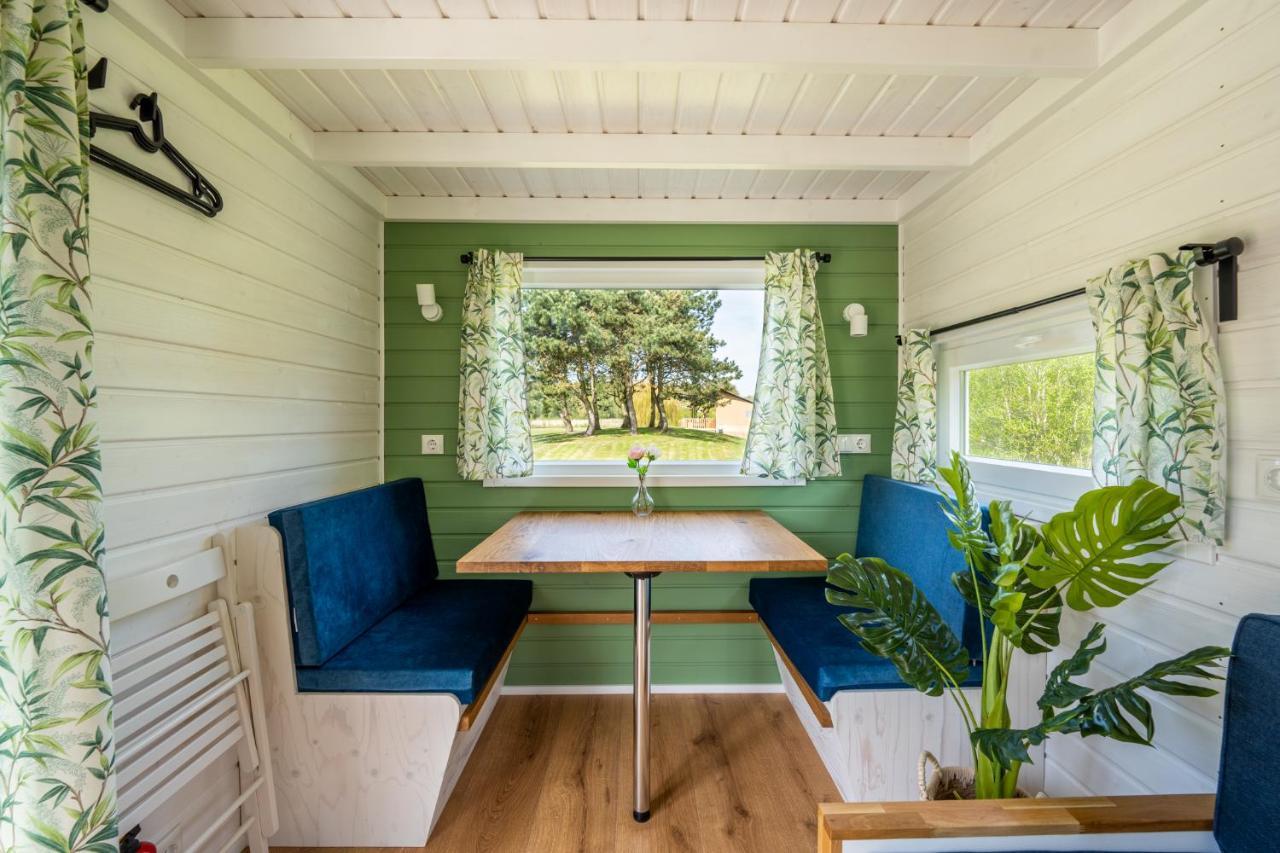 זייוולדה Green Tiny House With Shared Pool מראה חיצוני תמונה
